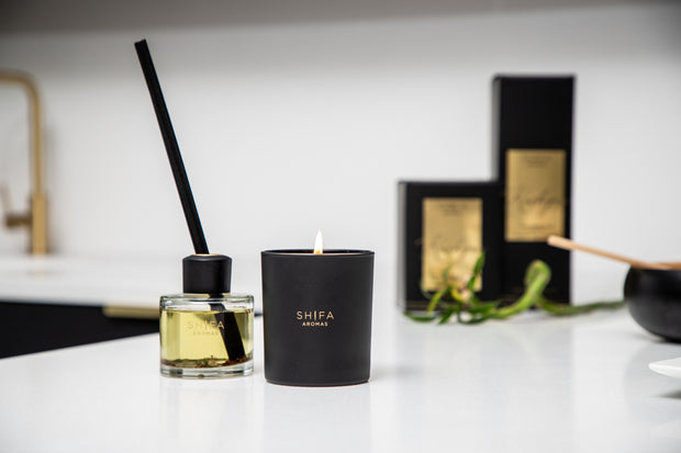 <h3>Scents for Connoisseurs</h3>