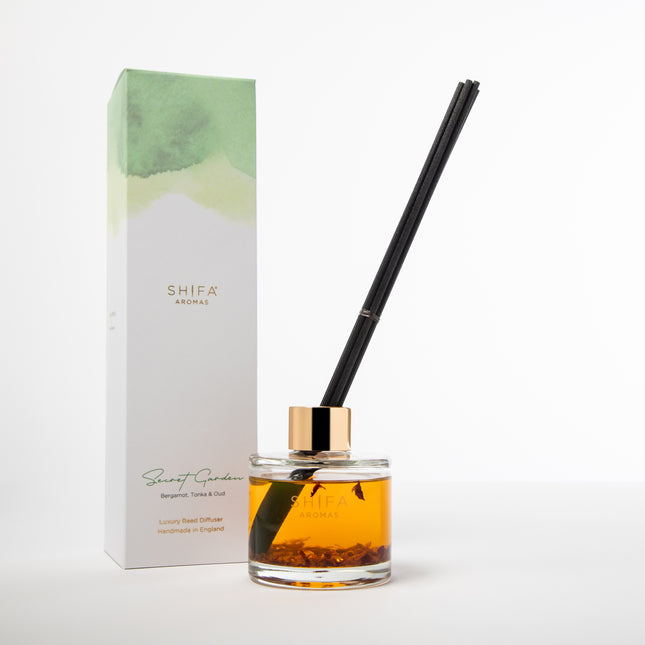 Secret Garden Reed Diffuser | Bergamot, Tonka & Oud - Take time to relax